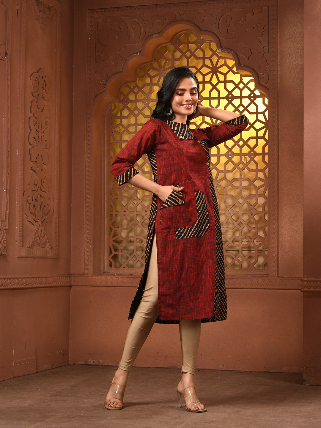 Maroon Cotton Printed Straight Kurta - Image 5
