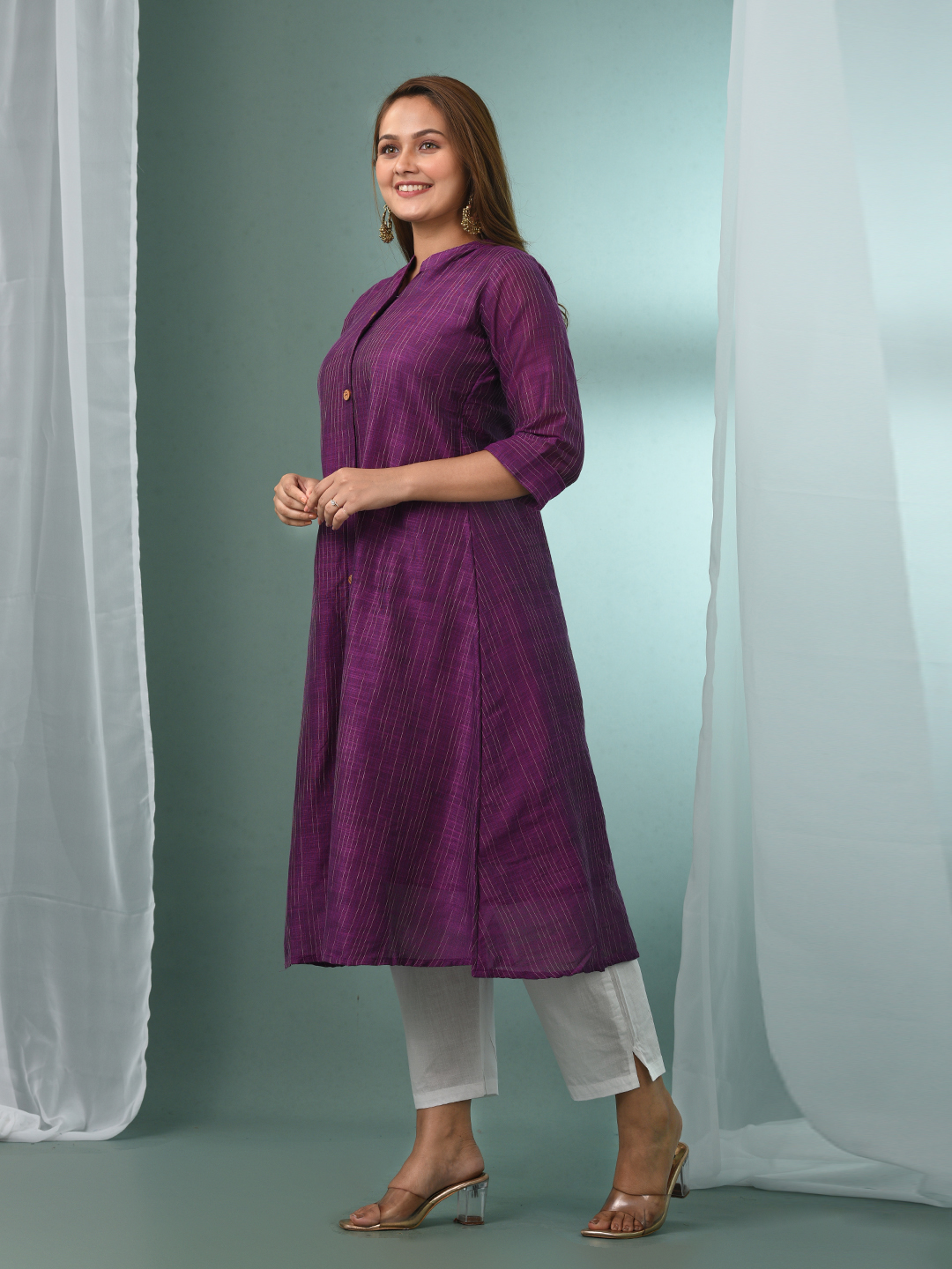 Purple Textured Cotton Handloom A-line Kurta Set - Image 4
