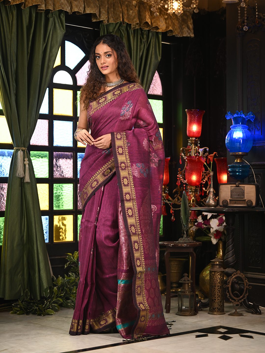 Woven Design Zari Pure Linen Saree